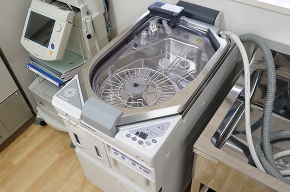名古屋市名東区の糖尿病内科クリニック アスクレピオス診療院の内視鏡洗浄消毒システム